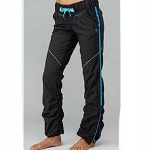 RARE: Lululemon Run Track n Field LINED Pants Black With Purple Stripe Size 8